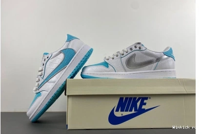 x Scott Jordan Travis 1 Air 0822